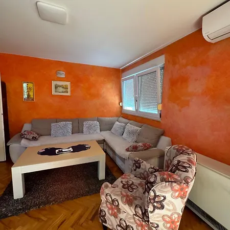 Sunnyplace Apartment